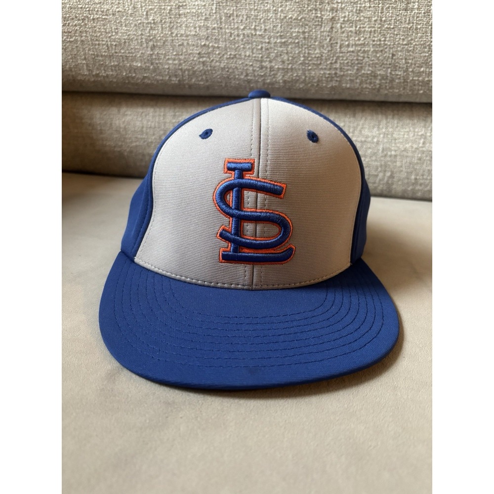 St. Louis Cardinals Embroidered Hat Pulse Performance Team Series Flex Fit XL